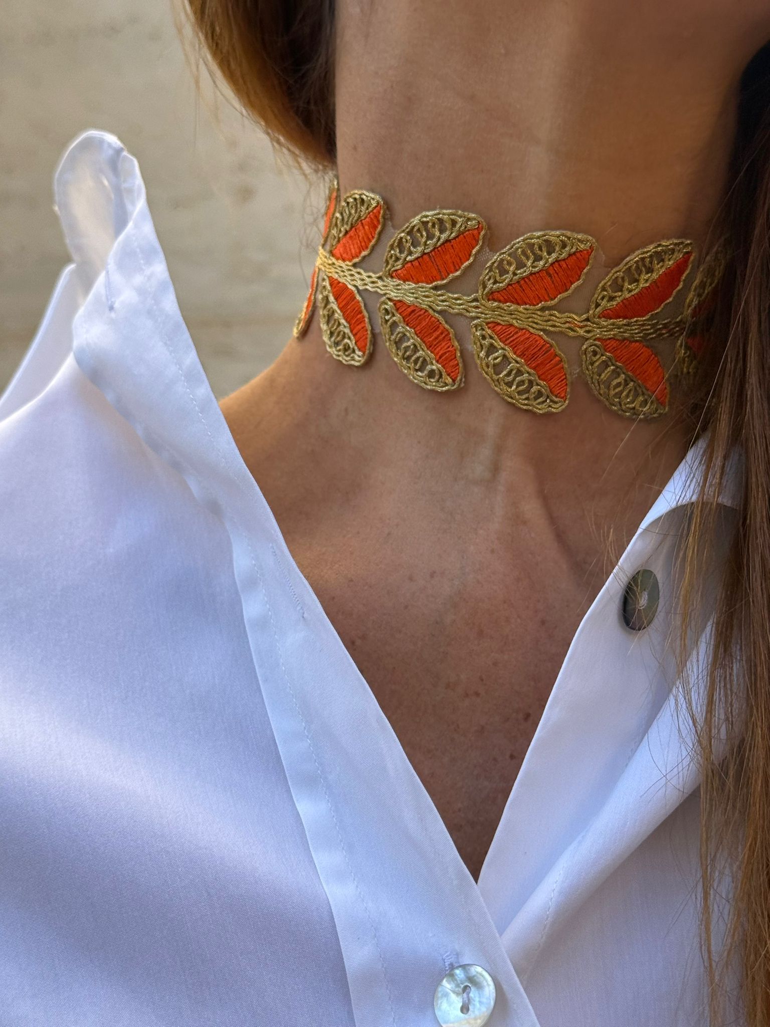 Choker foglie arancio – oro